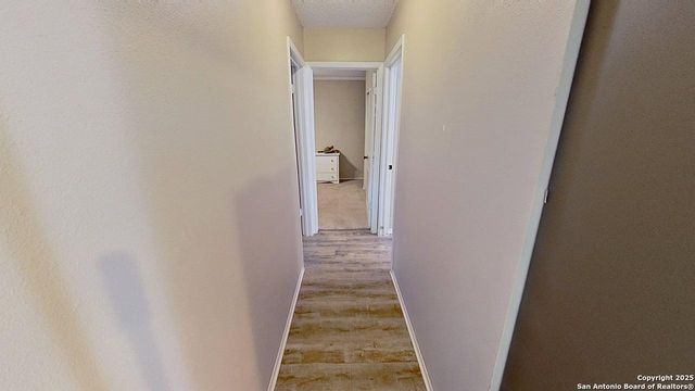 6203 Valley Knight, San Antonio, TX 78250
