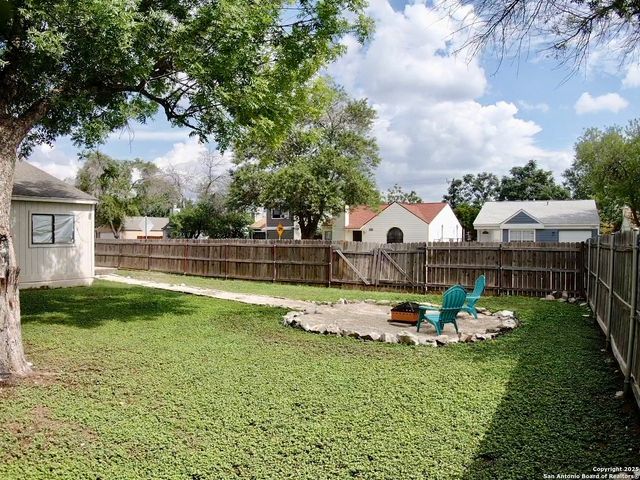 6203 Valley Knight, San Antonio, TX 78250