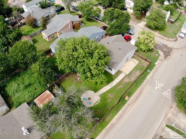 6203 Valley Knight, San Antonio, TX 78250