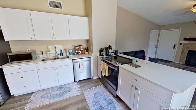 6203 Valley Knight, San Antonio, TX 78250