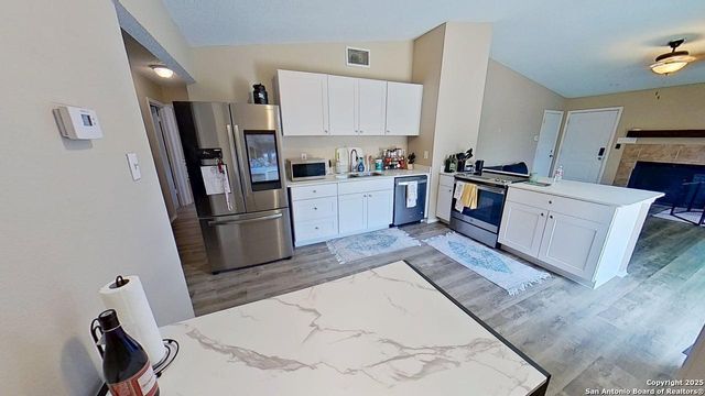 6203 Valley Knight, San Antonio, TX 78250