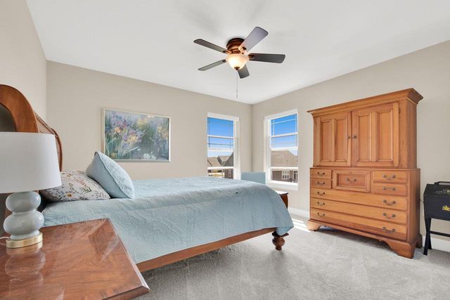 184 Winterberry LANE, Grafton, WI 53024