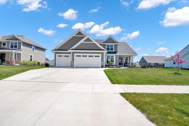 184 Winterberry LANE, Grafton, WI 53024