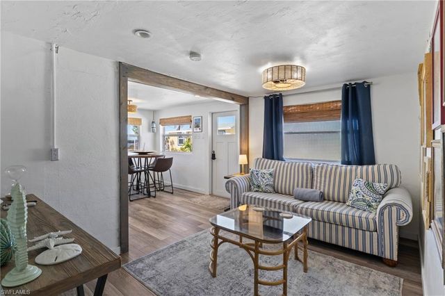 2649 Coco Plum DR, Matlacha, FL 33993