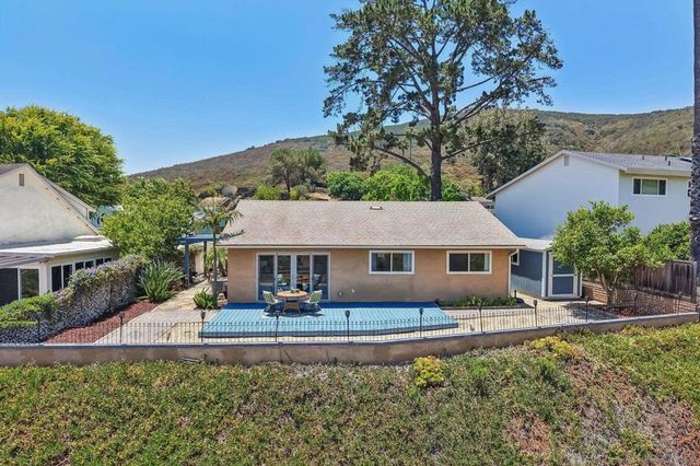 15333 Calle Juanito, San Diego, CA 92129