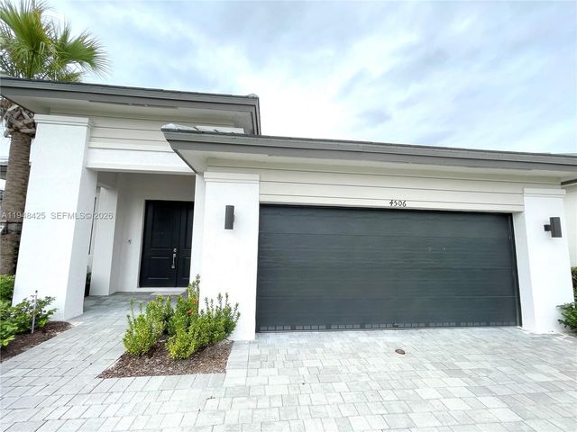 4506 SW 174th Ave, Miramar, FL 33029