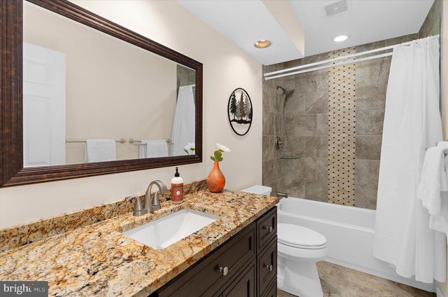 5302 LAKEVALE TER, Bowie, MD 20720