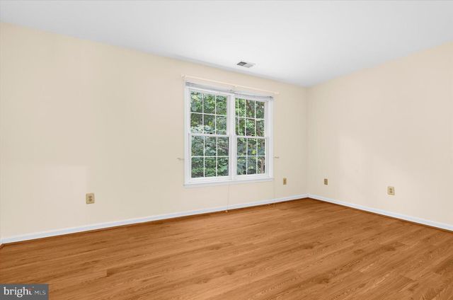 5302 LAKEVALE TER, Bowie, MD 20720