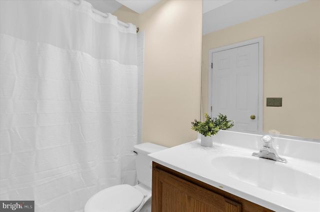 5302 LAKEVALE TER, Bowie, MD 20720
