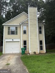 1297 Old Countryside Circle, Stone Mountain, GA 30083