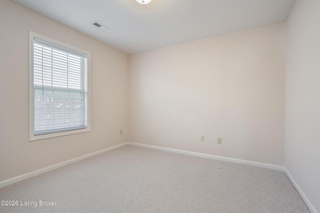 3035 Barrington Ct, New Albany, IN 47150