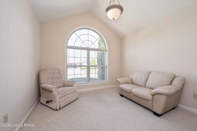 3035 Barrington Ct, New Albany, IN 47150