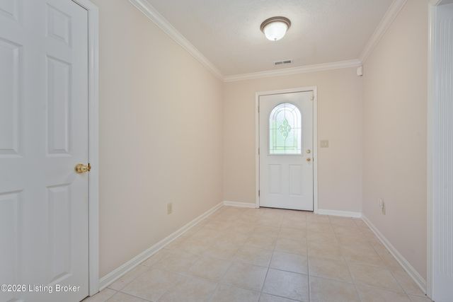 3035 Barrington Ct, New Albany, IN 47150