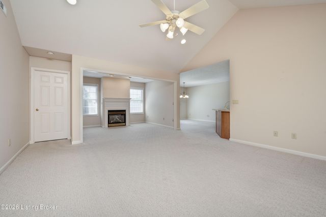 3035 Barrington Ct, New Albany, IN 47150