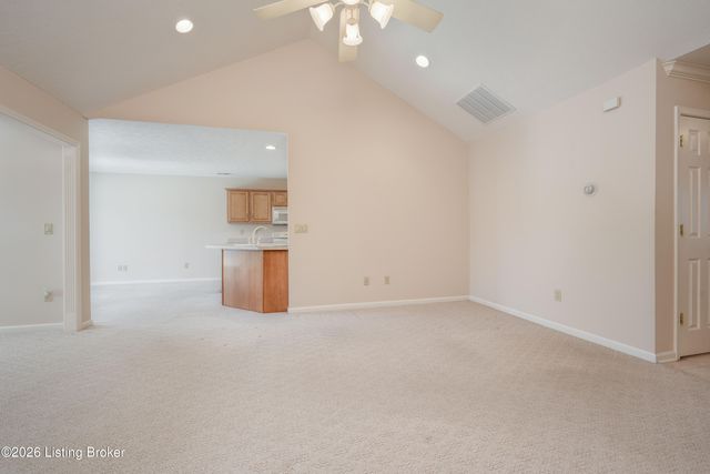 3035 Barrington Ct, New Albany, IN 47150