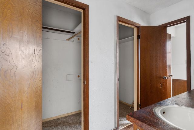 7537 Folkstone Drive, Forest Hill, TX 76140