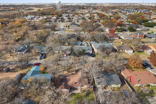 7537 Folkstone Drive, Forest Hill, TX 76140