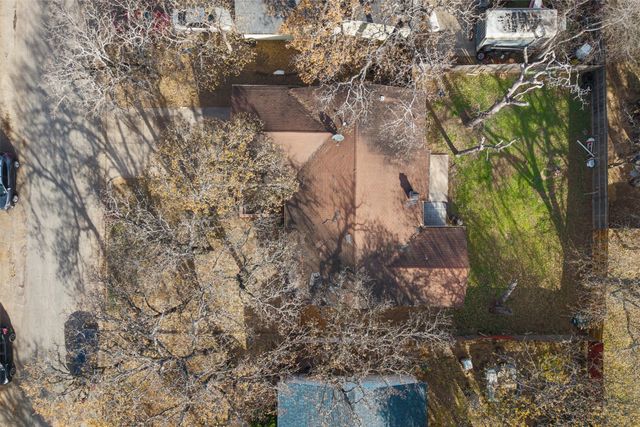 7537 Folkstone Drive, Forest Hill, TX 76140