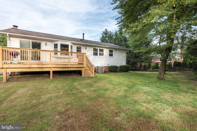 1618 PALM SPRINGS DR, Vienna, VA 22182