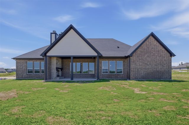 815 Valley Ridge Road, Van Alstyne, TX 75495