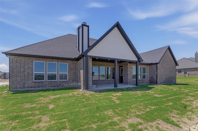 815 Valley Ridge Road, Van Alstyne, TX 75495