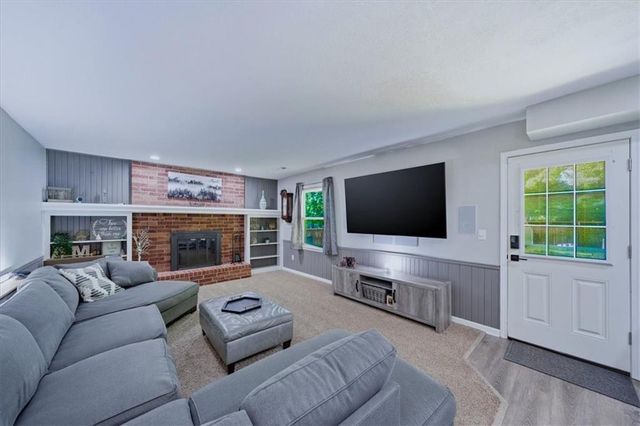 15109 W 122nd Terrace, Olathe, KS 66062