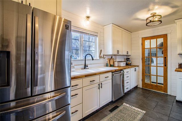 1801 Reynolds Avenue, Butte, MT 59701