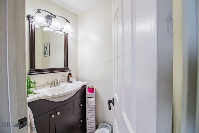 1801 Reynolds Avenue, Butte, MT 59701