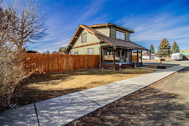 1801 Reynolds Avenue, Butte, MT 59701