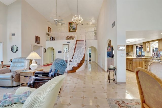 4607 SW 5th PL, Cape Coral, FL 33914