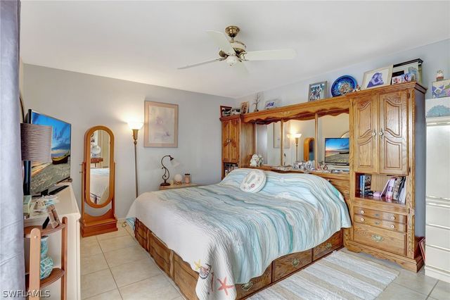 4607 SW 5th PL, Cape Coral, FL 33914