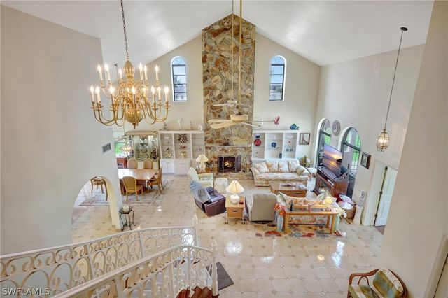 4607 SW 5th PL, Cape Coral, FL 33914