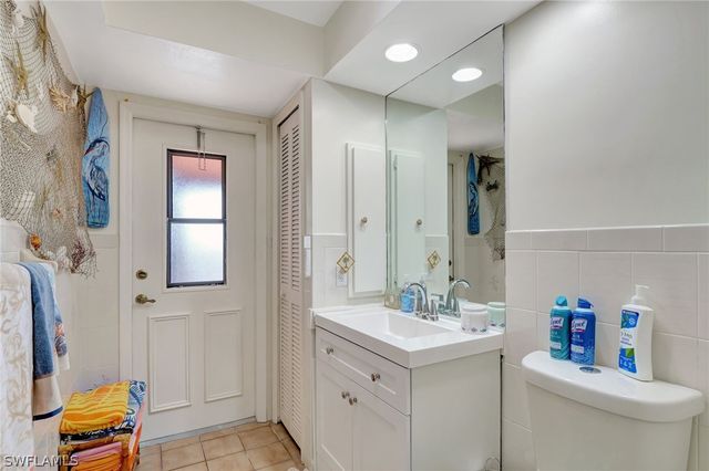 4607 SW 5th PL, Cape Coral, FL 33914