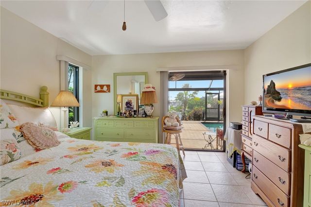 4607 SW 5th PL, Cape Coral, FL 33914