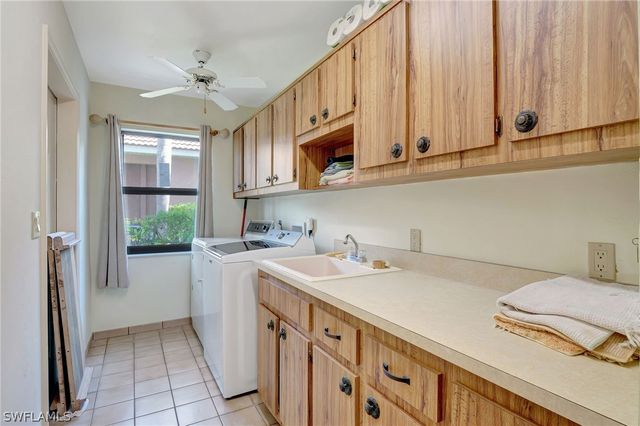 4607 SW 5th PL, Cape Coral, FL 33914