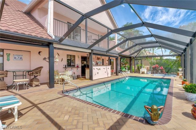 4607 SW 5th PL, Cape Coral, FL 33914