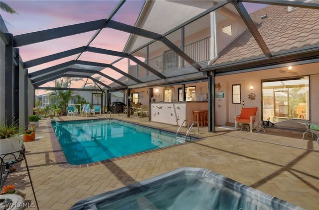 4607 SW 5th PL, Cape Coral, FL 33914