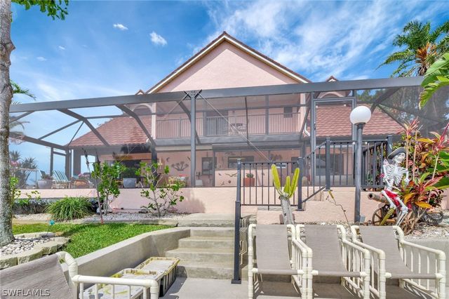 4607 SW 5th PL, Cape Coral, FL 33914