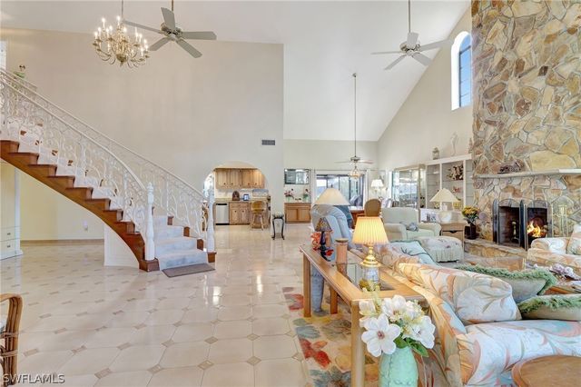 4607 SW 5th PL, Cape Coral, FL 33914