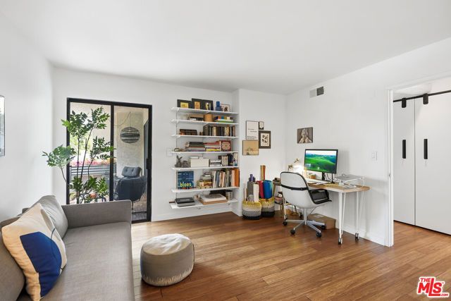 12629 Caswell Avenue 14, Los Angeles, CA 90066