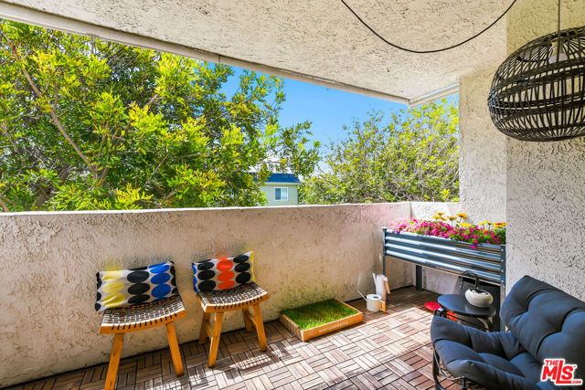 12629 Caswell Avenue 14, Los Angeles, CA 90066