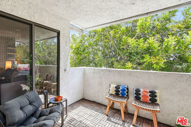 12629 Caswell Avenue 14, Los Angeles, CA 90066