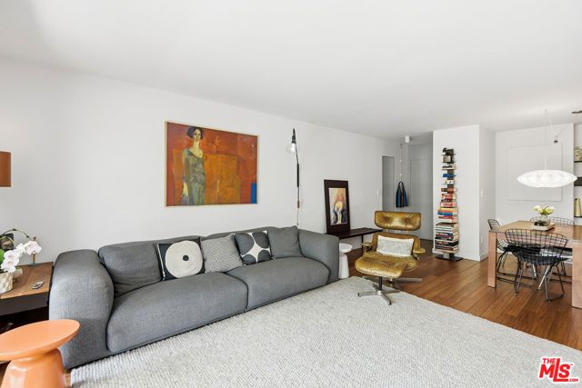 12629 Caswell Avenue 14, Los Angeles, CA 90066