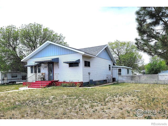 402 N Washington Avenue, Fleming, CO 80728