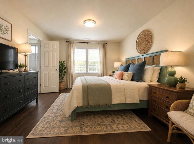 1746 BEACON LN, Warrington, PA 18976