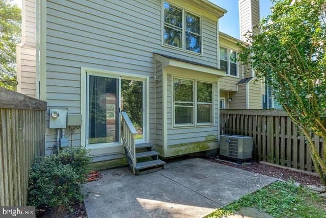 1645 OAK SPRING WAY, Reston, VA 20190