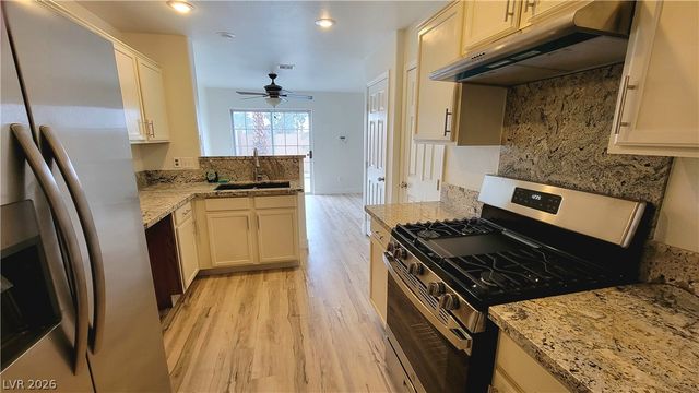 3930 Starfield Lane, Las Vegas, NV 89147