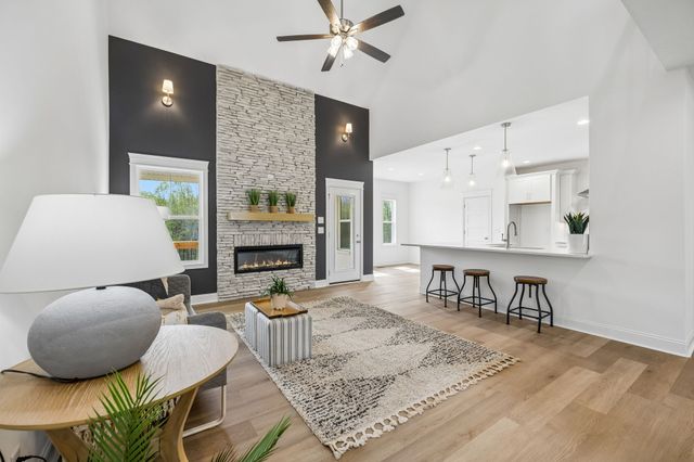 1065 Gholson Road, Clarksville, TN 37043