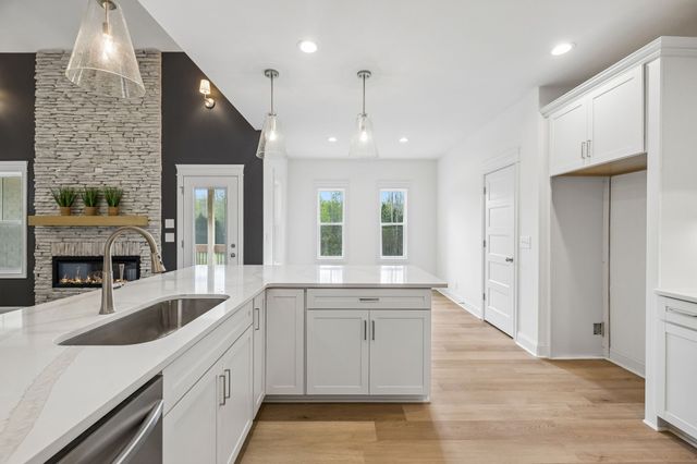 1065 Gholson Road, Clarksville, TN 37043