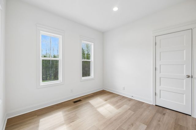 1065 Gholson Road, Clarksville, TN 37043